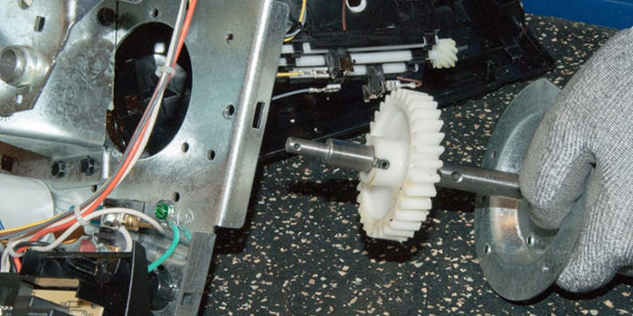 garage door opener sprocket replacement in Kanata